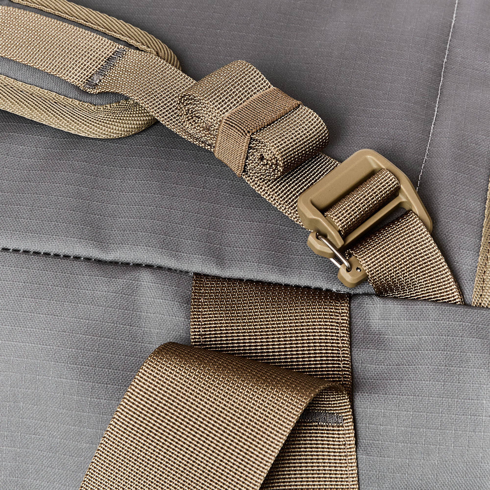 ALL-WEATHER 50L DUFFLE BAG - Image 7