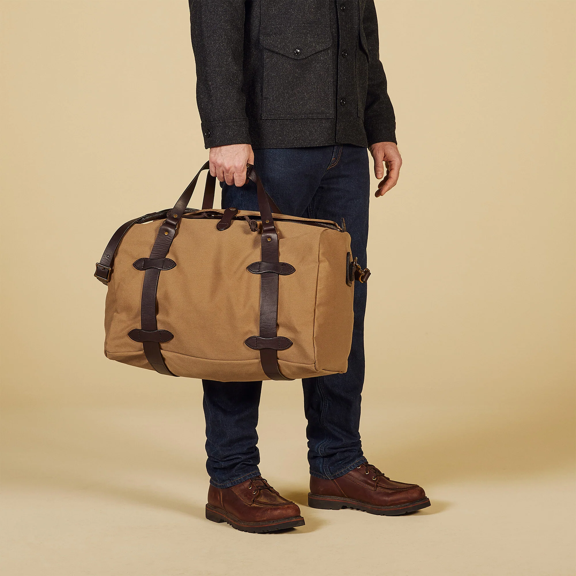 MEDIUM DUFFLE BAG - Image 13