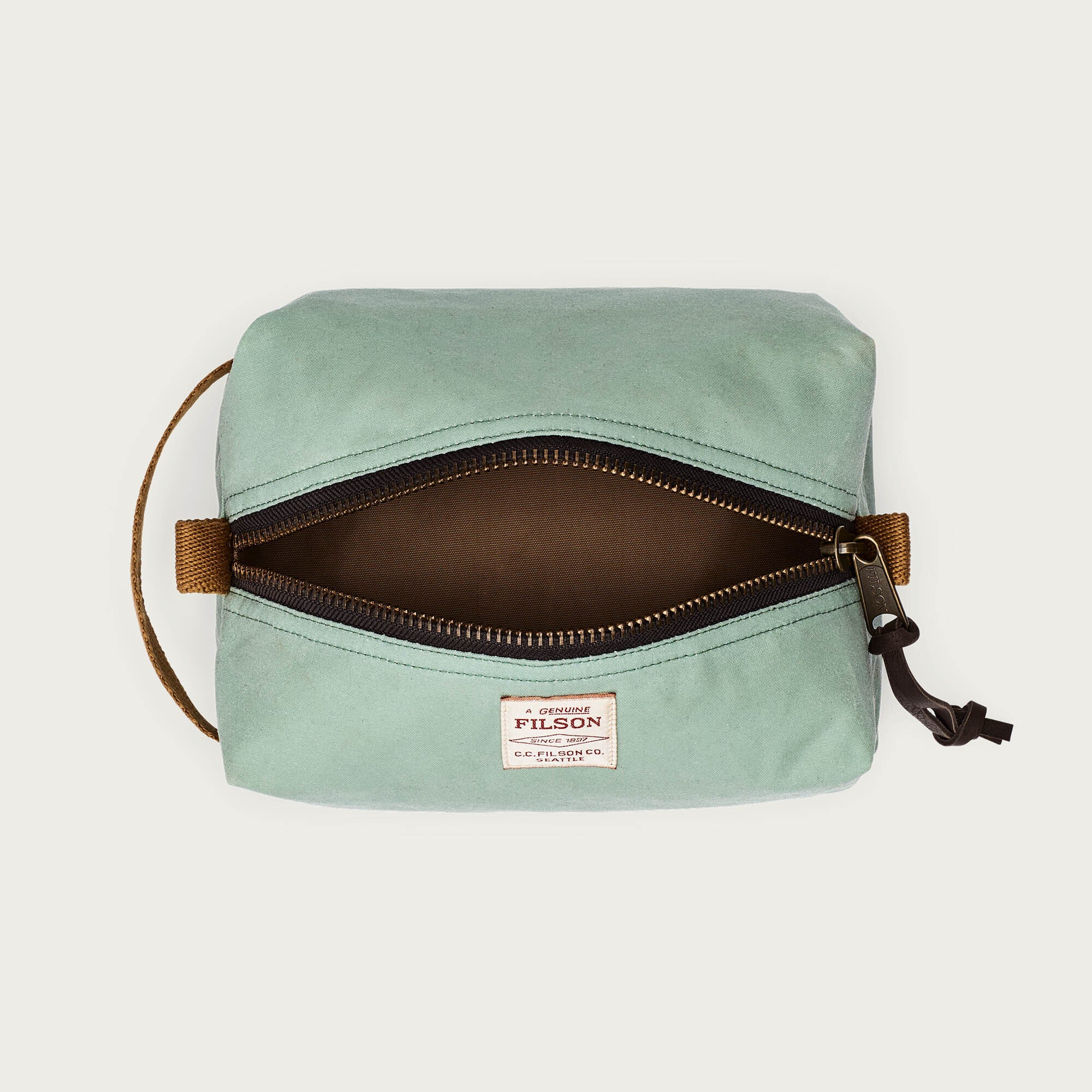 TIN CLOTH TRAVEL KIT - Image 4