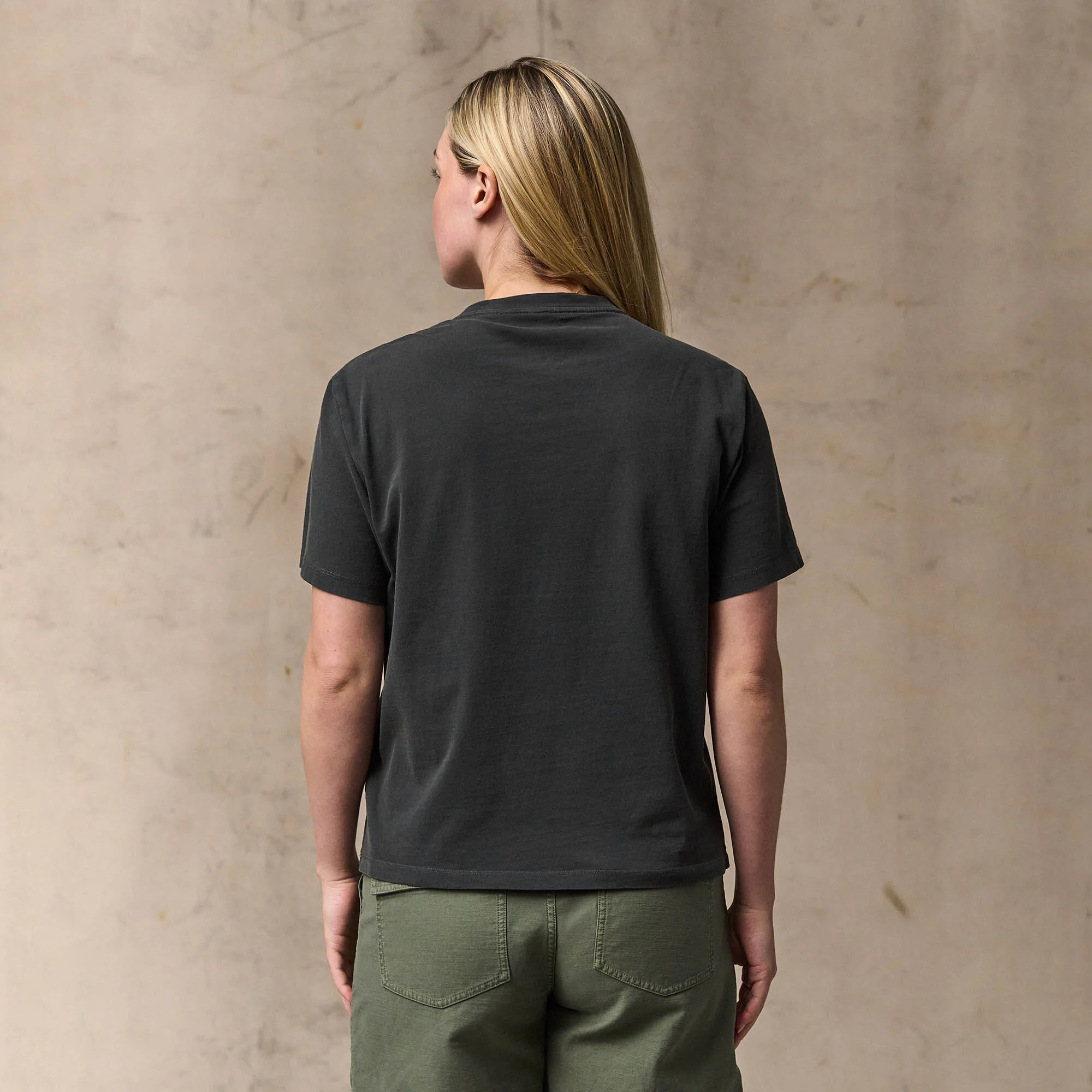 WOMEN'S SHORT SLEEVE POCKET TEE - Image 6