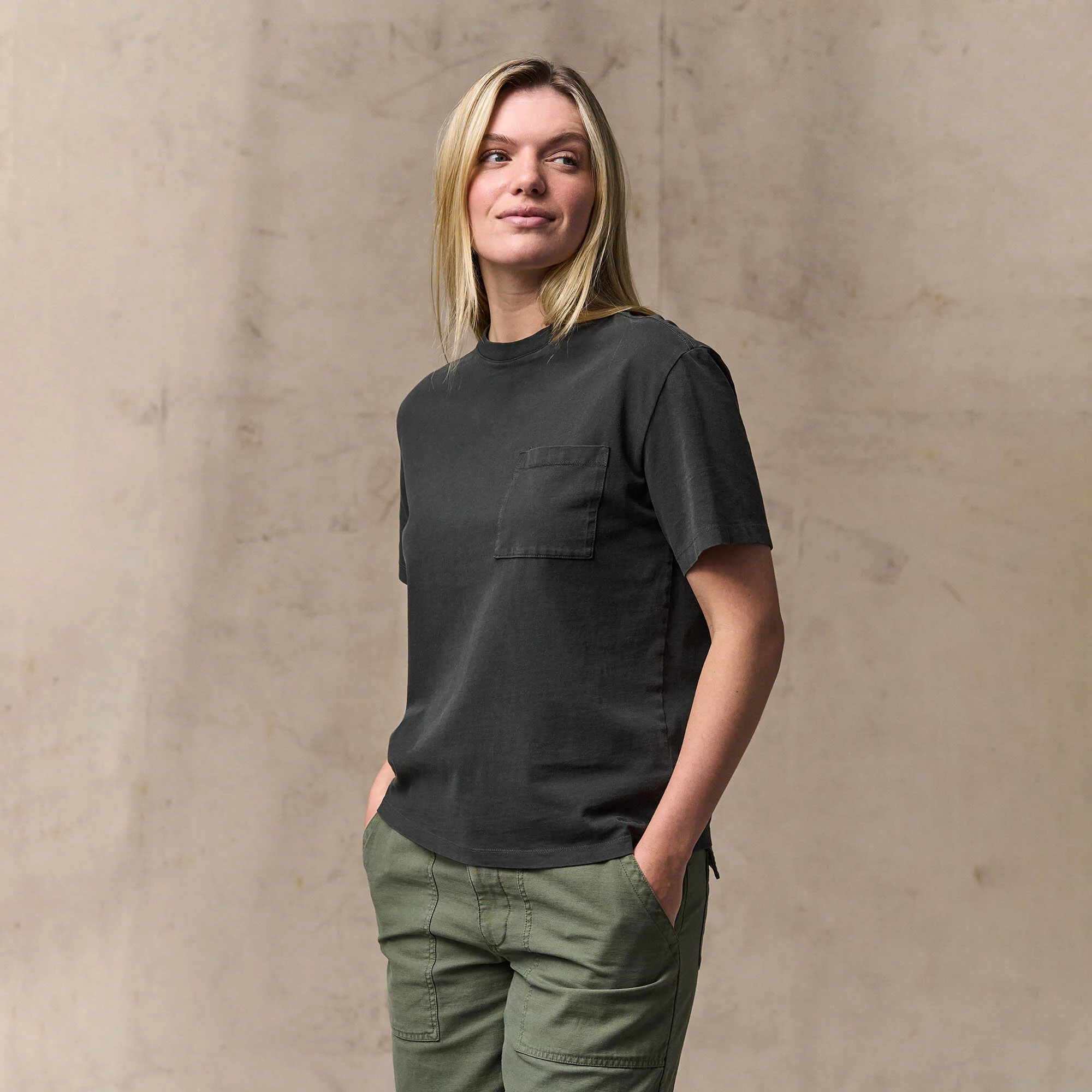 WOMEN'S SHORT SLEEVE POCKET TEE - Image 8